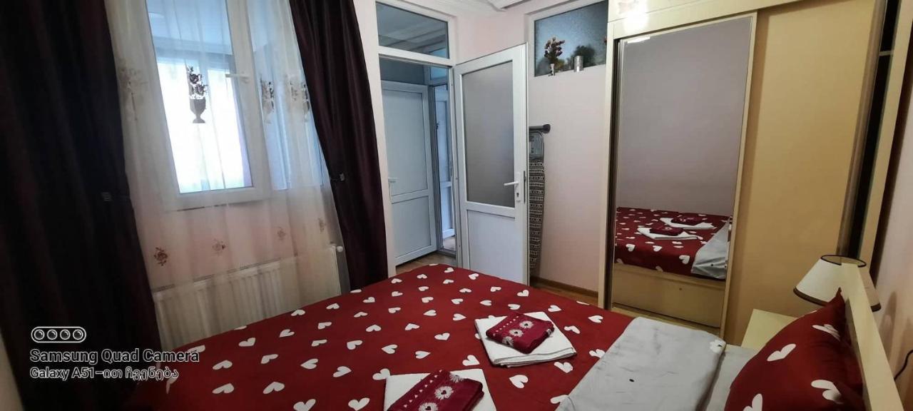 Apart-Otel Nino Borjomi Eksteriør billede